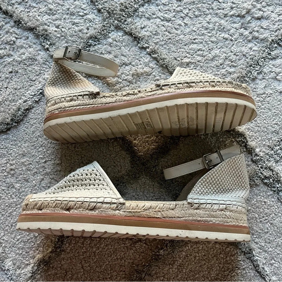 Vince Camuto Binettie Platform Espadrille cream ankle strap 10 - Picture 3 of 10